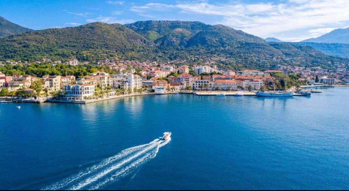 Apartment Noa Seaside Tivat